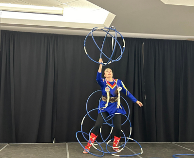 jennifer tenasco does a hoop dance